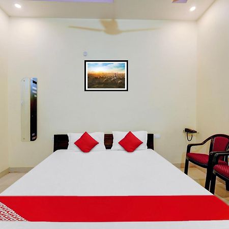 Oyo Flagship Hotel Centre Point Chhapra Экстерьер фото