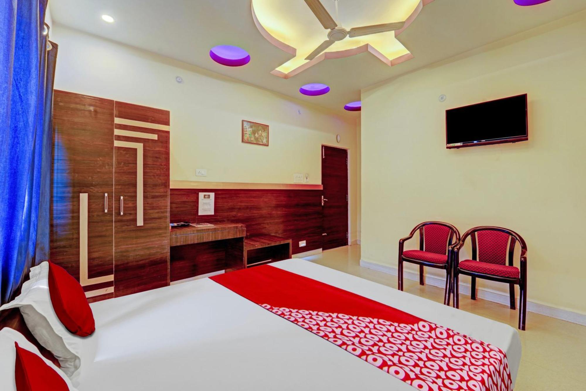 Oyo Flagship Hotel Centre Point Chhapra Экстерьер фото